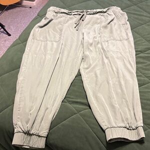 Universal Thread Olive Green Joggers